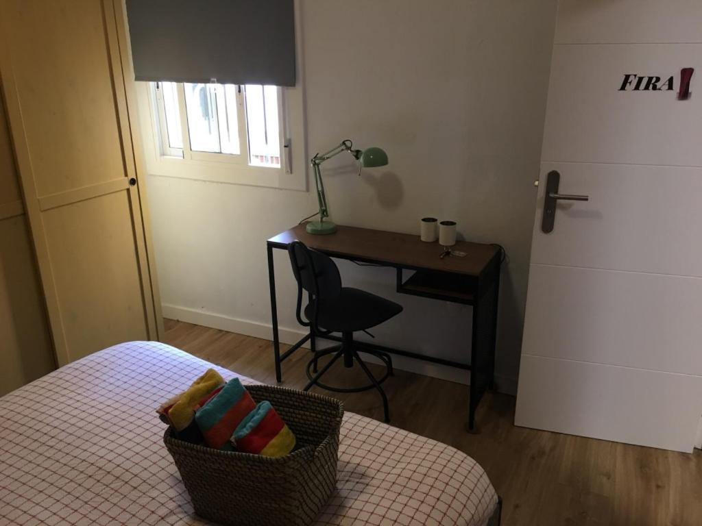 Practical Room: Barcelona-Fira-Airport L'Hospitalet de Llobregat Luaran gambar